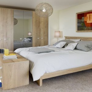 Crown-Bedroom3